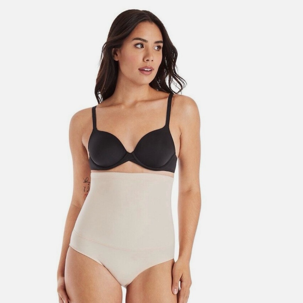 Maidenform Shapewear Firm Control High Waist Brief SZ Medium NWT - Picture 1 of 11
